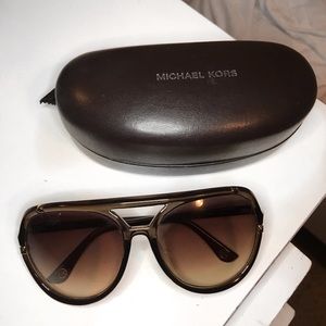 MICHAEL KORS AVIATOR SUNGLASSES